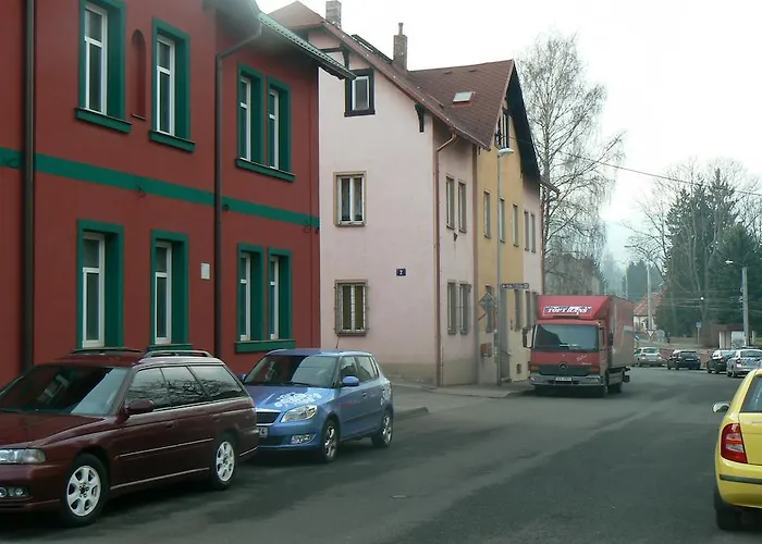 Na Vápence 3*
